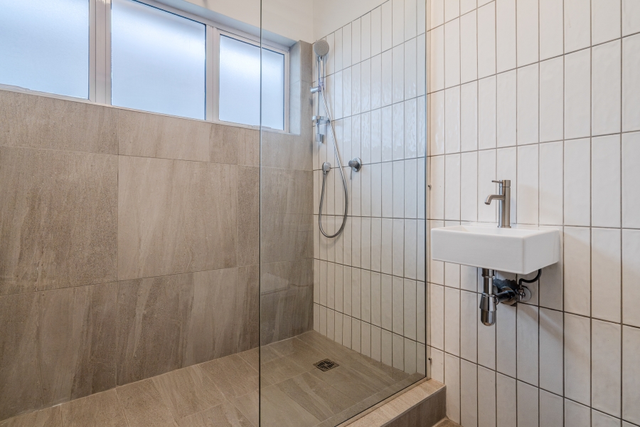 To Let 2 Bedroom Property for Rent in Rondebosch Western Cape